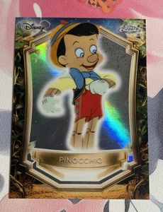 Pinocchio - 2025 Topps Disney Wonder Chrome Insert Topps Enchantments #E-1 - Bild 1 von 2