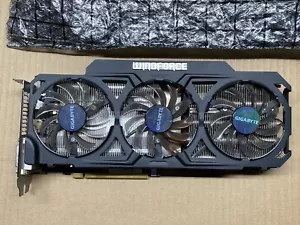 GIGABYTE RADEON R9 290 WINDFORCE 4GB GV-R929wf3-4GD GDDR5 GPU - Picture 1 of 9