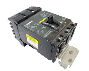 FA36015 SQUARE D 3POLE 15AMP 600V 25KA CIRCUIT BREAKER - Picture 1 of 3