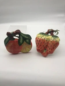Set of 2 Vintage 3D Wall Hanging Decor Strawberry & Orange Fruit Plaques - Picture 1 of 5