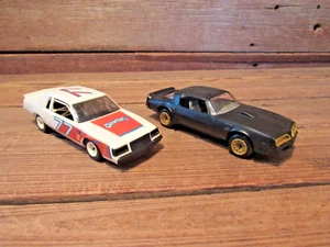Vintage LOT mpc Snap Together Blackbird & Buick Regal Race Car Built Model Kits - Picture 1 of 8