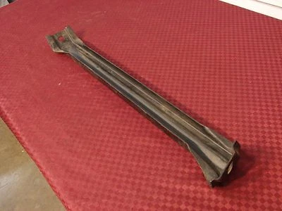 SOPORTE PARACHOQUES DELANTERO CHEVROLET BELAIR 56 NOS GM RH Foto 1 de 4