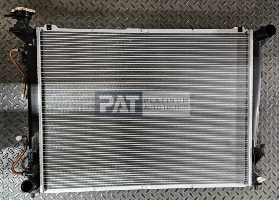 GENUINE HYUNDAI AZERA 2006-2010 RADIATOR ASSEMBLY, 25310-3L290 — 第 1/1 张图片