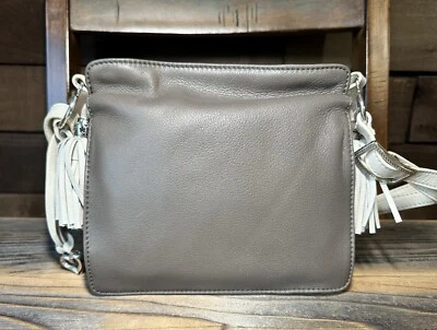 Mini Bolso de Mano Bandolera Brighton Etta Gris Cuero Suave Borla Nuevo con Etiquetas y Caja Foto 1 de 4