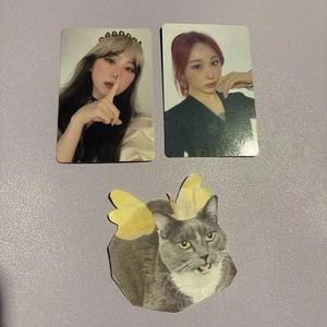 iz*one Lee Chaeyeon Official Photocards - Bild 1 von 4