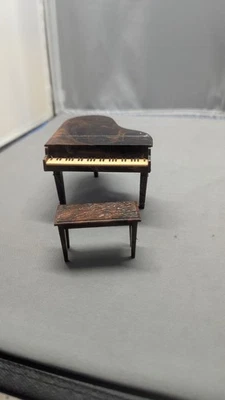 老式1940年代Renwal微型娃娃屋婴儿大钢琴带长凳 — 第 1/4 张图片