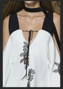 Roland Mouret Spring-Summer 2017 Paris - Womenswear Top - Picture 1 of 8