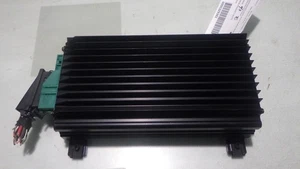 03 MERCEDES CLK320 AMPLIFIER AUDIO BOSE SOUND SYSTEM 2088200989 - Picture 1 of 7