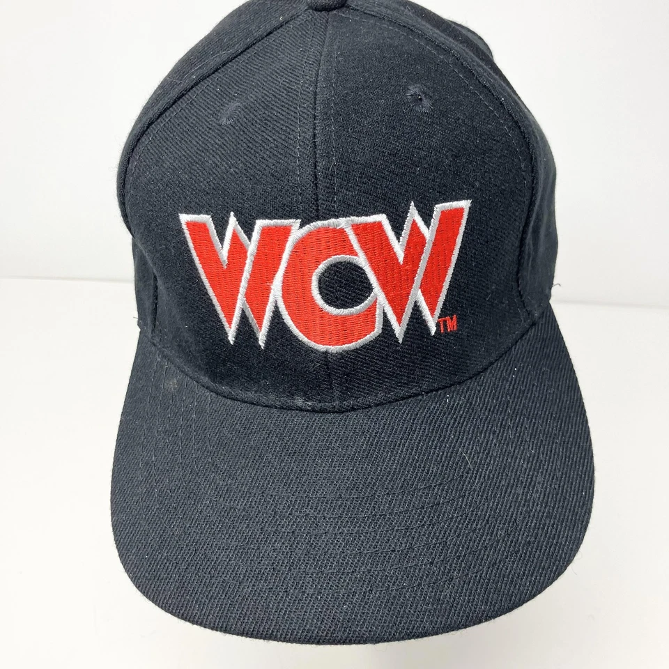 Gorra de Lucha Libre WCW De Colección Gorra Snap Back Para Hombre Negra Donde Juegan Los Niños Grandes Años 90 Foto 1 de 4