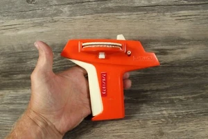 1960er Vintage DYMO LABEL MAKER Klebeband Werkzeug Etikettierpistole Orange Retro Mod - Bild 1 von 5