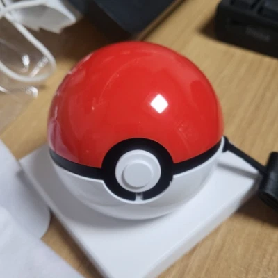 Funda Oficial Samsung Pokemon Monster Ball Galaxy Buds 2/Pro/Live/FE Foto 1 de 4