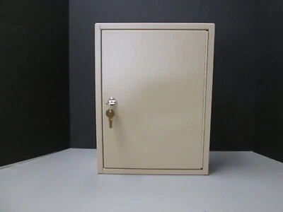 MMF 201- F030-03 Twenty-four Hook FOB Friendly Key Cabinet - Image 1 of 4