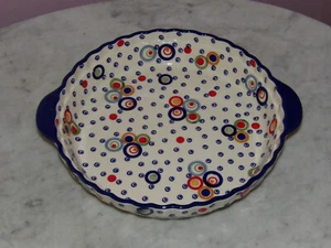 Polish Pottery Deep Dish Pie Baker! Happy Happy Pattern! - Picture 1 of 3
