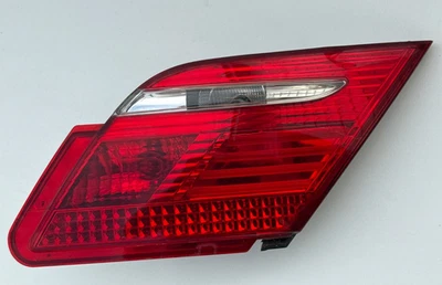 BMW 750i/750Li 2006-08 maletero lado derecho luz trasera interior OEM 325 522 R Foto 1 de 4