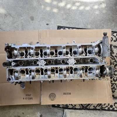 2JZ-GE  VVTi BARE CYLINDER HEAD  TOYOTA LEXUS SC300 GS300 IS300 SUPRA 2JZ - Image 1 of 4