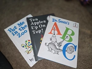 Dr Seuss Book Lot of 3 Dr Seuss ABC, Ten Apples On Top, Put Me In The Zoo - Picture 1 of 1