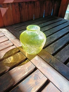 Vintage Ungarische Rissglas Vase " Schleier " in sonnengelber Farbe Kunstglas - Bild 1 von 8