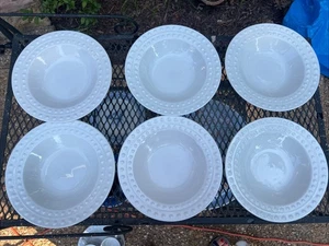 Pfaltzgraff Alexandra White Dots Embossed 4 Rimmed Soup Pasta Cereal Bowls - Picture 1 of 6