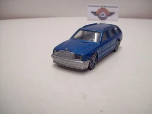 Siku 1064, Mercedes-Benz 300 TE (W124), 1983, Blaumetallic, Maßstab 1:55 - Bild 1 von 5