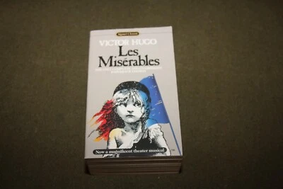 Les Miserables by Victor Hugo 1987 PB Signet Classic - Image 1 of 4