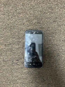 Cracked Phone - Unknown Career- Use For Parts - Picture 1 of 3