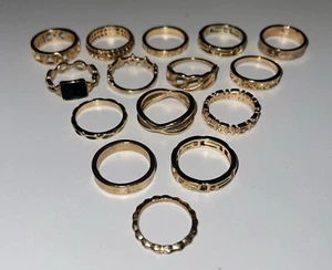 Assortment of Gold-Coloured Rings Size Medium - Picture 1 of 15