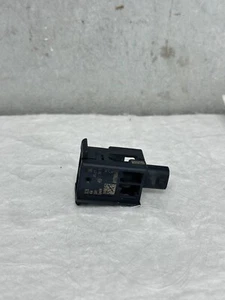 MERCEDES CLASE A 2020 SENSOR DE PRESIÓN DE CHOQUE PEATONAL A1779054700 - Imagen 1 de 6