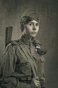 Woman soviet soldier WW2 Photo Glossy 4*6 in O025 - Picture 1 of 2