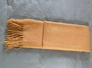 Weicher gelber Schal Neu ohne Etikett - Bild 1 von 4