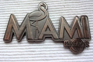 1 MAGNETE HARD ROCK CAFE MIAMI DESTINAZIONE NOME NO APRIBOTTIGLIE - Foto 1 di 1