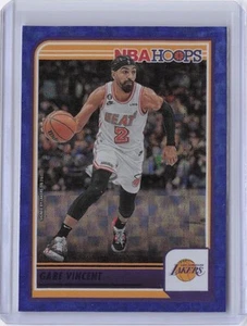 2023-24 Hoops Gabe Vincent Hyper Blue #49 - Foto 1 di 2