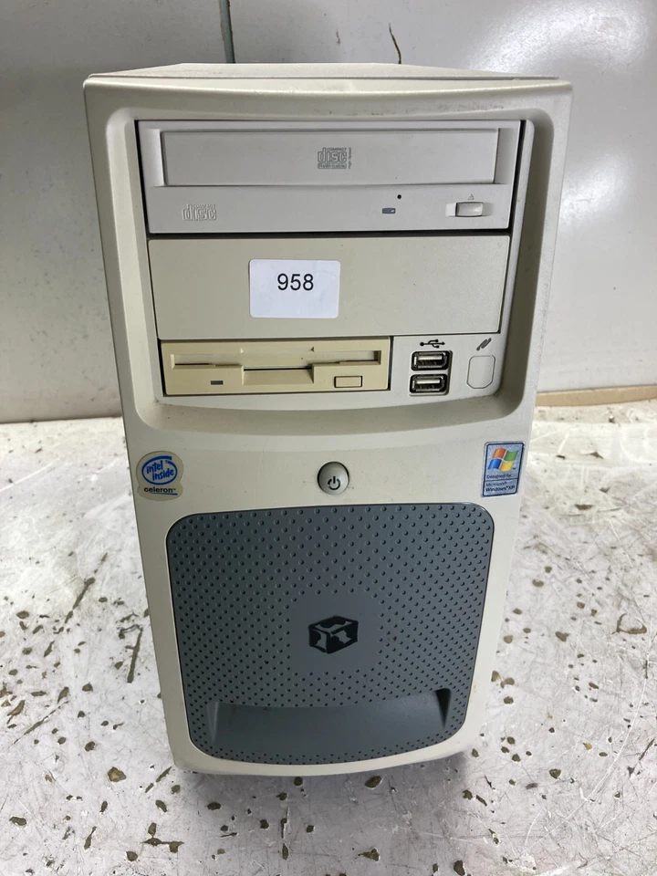 Gateway MFATXSTL KTH 300S Intel Celeron 1.30GHz 128MB NO HDD - Image 1 of 4