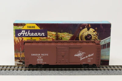 HO Athearn Blue Box 5005 40' Box Car Canadian Pacific CP 241039 Red RTR - Image 1 of 4