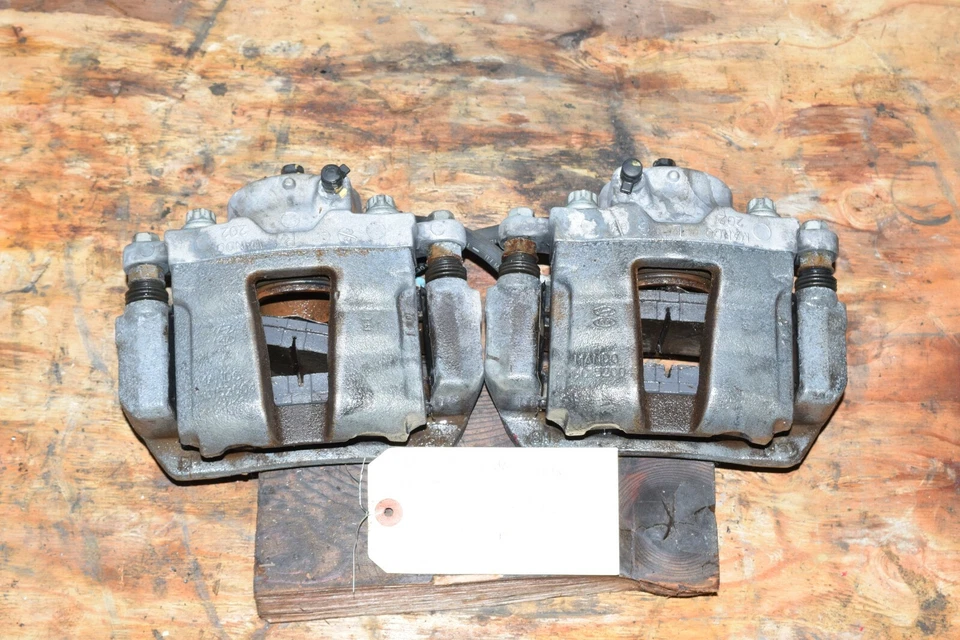 Pinzas de freno delanteras izquierda derecha originales Hyundai Sonata Kia Optima 2011-2014 OEM Foto 1 de 4