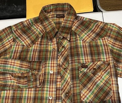 De colección HECHO EN EE. UU. Wrangler PEARL SNAP Camisa a Cuadros Botón Manga Larga Mujeres 20 Marrón Foto 1 de 4