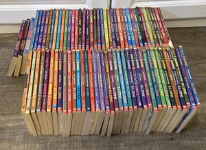 Vintage Goosebumps Original Set +Extras Lot of 78 R.L. Stine Scholastic Books - Bild 1 von 13