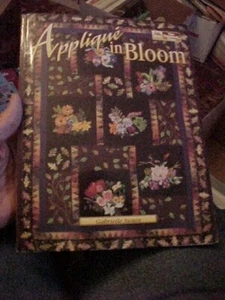 APPLIQUE QUILTS in BLOOM by Swain  (1994 Patchwork Place w/ Patterns - Picture 1 of 4