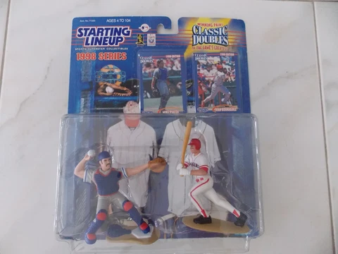 Starting Lineup MLB Collectibles Mike Piazza and Ivan Rodriguez 1998 Series Cover