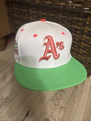 Men's New Oakland Athletics Watermelon Lolli Battle Of Bay Sz 7 1/4 White/green - Image 1 of 4