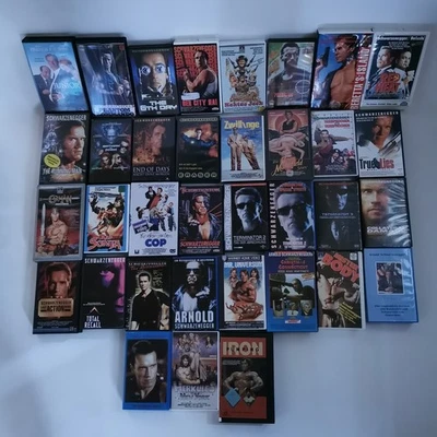 Arnold Schwarzenegger VHS Sammlung Konvolut  35 Filme Dokus Seltene Klassiker  - Bild 1 von 4