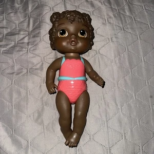 Muñeca de peluche marrón niña muñeca pelo negro llorar bebé - Imagen 1 de 2