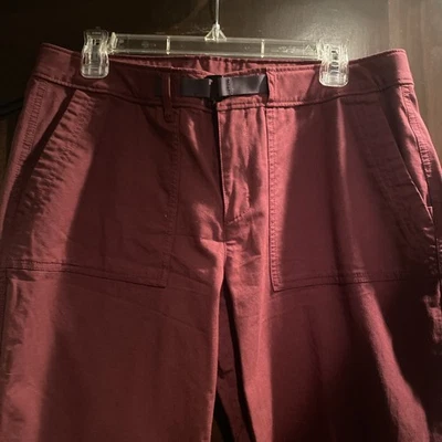 Pantalones cortos Outdoor Research para mujer Shastin granate mezcla de nailon talla 10 ¡USADOS EN EXCELENTE ESTADO! Foto 1 de 4