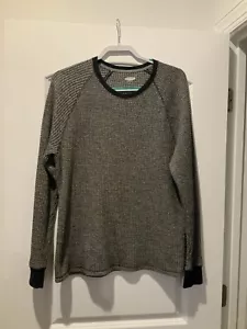 Old Navy Men’s Sz Large Black Jack Woven Print Sweater Long Slv, Crew Neck - Picture 1 of 3