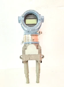 ROSEMOUNT 3051 CD3F22A1AS2B4I1M5Q4 PRESSURE TRANSMITTER 0-1000 in H2O - Picture 1 of 8