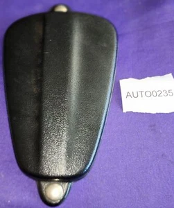 AUTO0235 - KAWASAKI 14025-4013 140254013 COVER LID SNAP-ON - New Old Stock - Picture 1 of 2