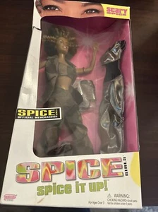 1998 Galoob SPICE GIRLS Scary Spice Melanie Barbie Size Doll with Outfit Box NIB - Picture 1 of 4