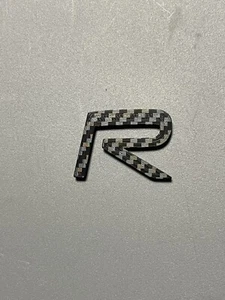 Volvo S60R V70R 850R Carbon Fiber Look Emblem - Picture 1 of 6