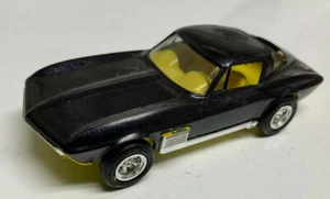 AMT VETTE SHOWROD  1/43 Plastic Model Kit  built corvette Chevy Chevrolet black - Picture 1 of 10