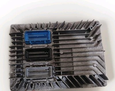 Módulo de control del motor Chevrolet Equinox 2013 16 35 k millas ECM ECU PCM E39A Foto 1 de 4