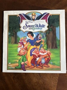 SNOW WHITE AND THE SEVEN DWARFS - Disney Masterpiece LASERDISC New/Sealed - Picture 1 of 2